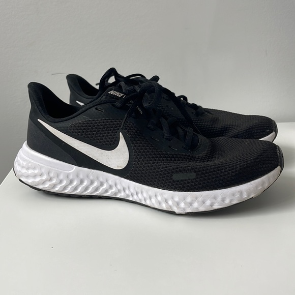 Nike | Shoes | Nike Revolution 5 Womens Road Running Shoes | Poshmark